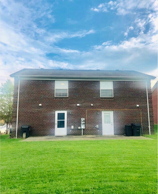Building Photo - 1021 Merrick Dr