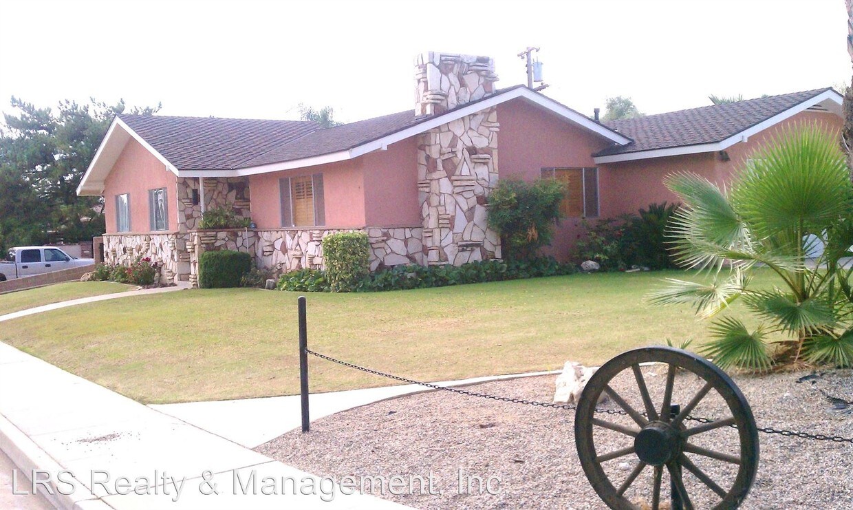Primary Photo - 3209 Olympic Dr