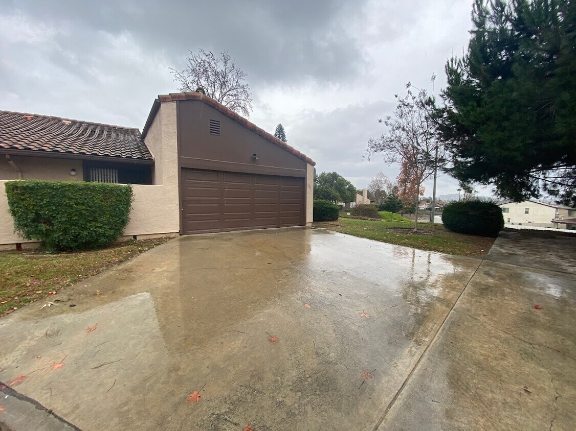 1713 Michael Glen, Escondido, CA 92026 Townhome Rentals in Escondido