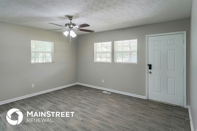 Building Photo - 200 Dodd St