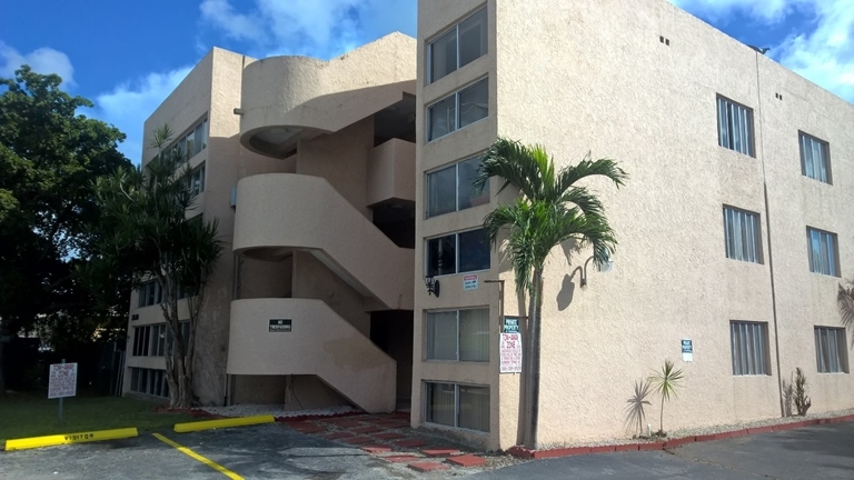 Primary Photo - 5036 W Flagler St