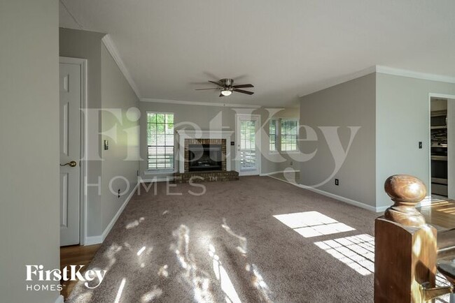 Foto del edificio - 3129 Cedarbrook Ln