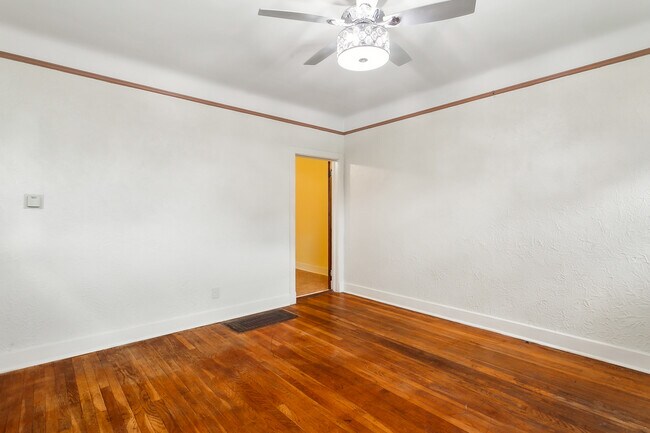 Foto del edificio - 7707 Green St