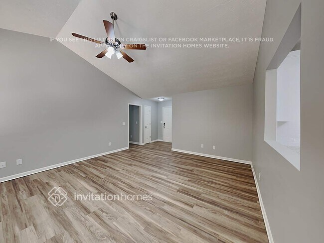 Foto del edificio - 128 Goldleaf Dr