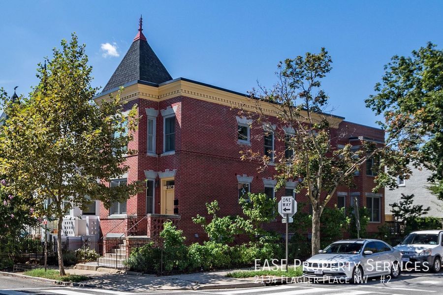 Primary Photo - 2134 Flagler Pl NW