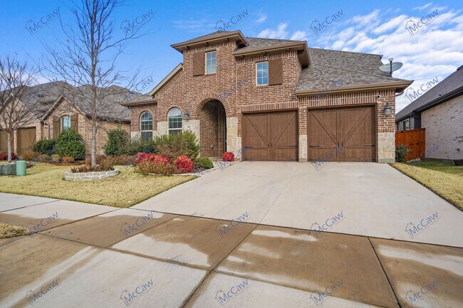 Building Photo - Stunning 4/3 in Aledo!!