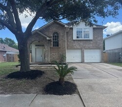Building Photo - 6810 Creek Village Dr