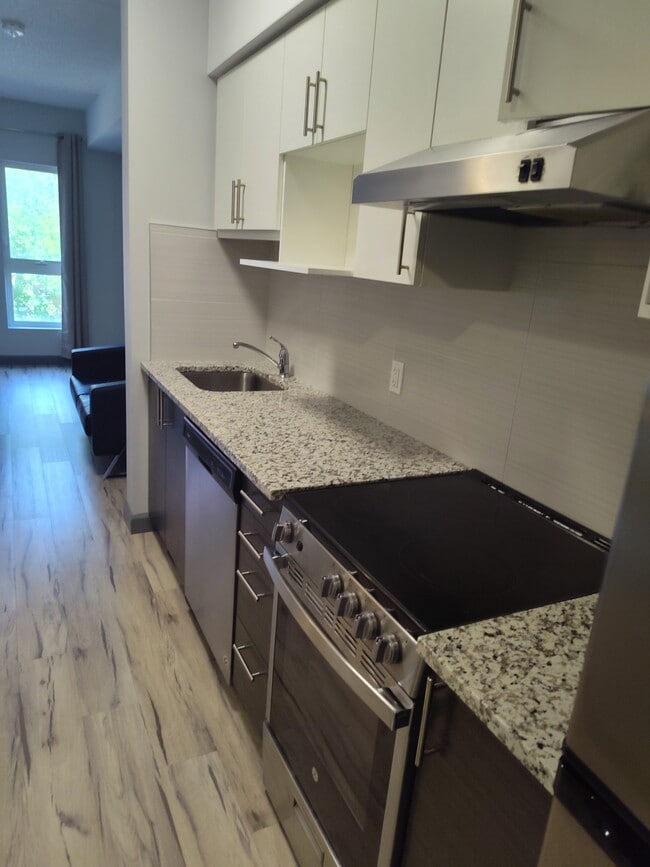 Photo du bâtiment - 77-377 Leland St