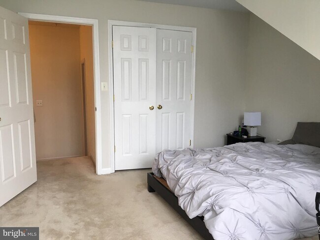 Foto del edificio - 5310 Arapaho Ln