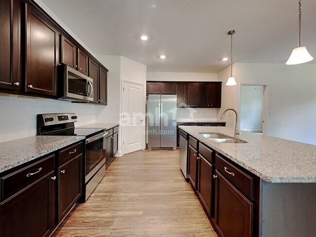 Building Photo - 140 Fornells Way