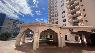 Building Photo - 1865 S Ocean Dr