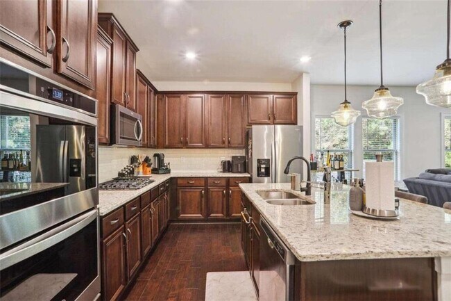 Foto del edificio - 1122 Hibiscus Way SW