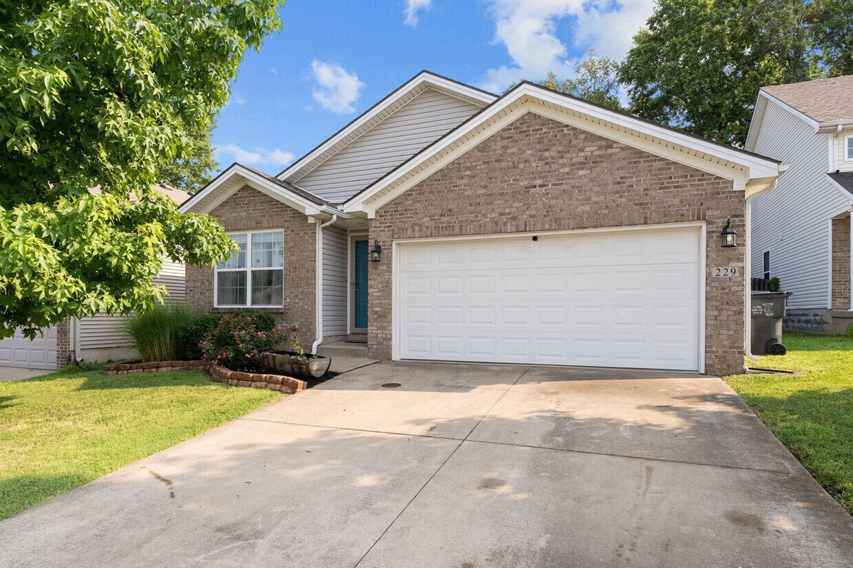 229 Shell Ct, Lexington, KY 40511 House for Rent in Lexington, KY