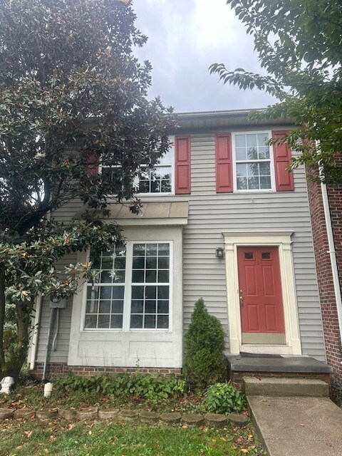 Primary Photo - 314 Sutton Ct