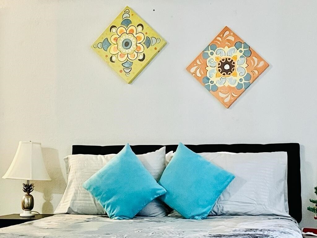 Foto principal - 5908 Kiam St