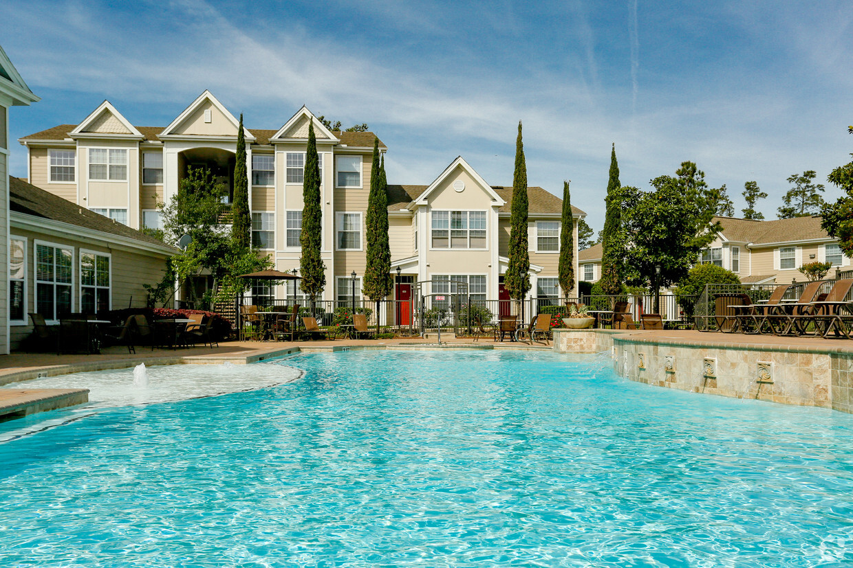 Foto principal - Northchase Village Apartment Homes