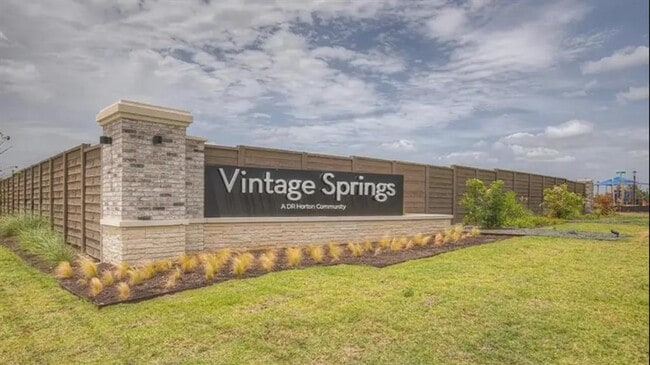 Foto del edificio - 1305 Middleton Grv