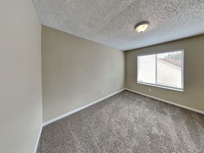 Building Photo - 10200 Evening Trail Dr