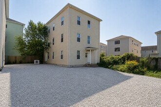 Building Photo - 51 Ellsworth St