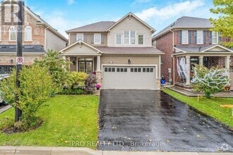 Building Photo - 883 Pickersgill Crescent