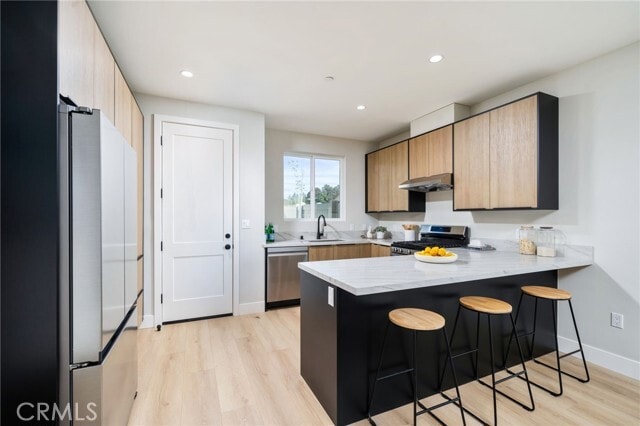 Foto del edificio - 800 N Amelia Ave