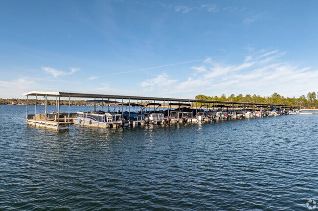 Hot Springs Village is paradise for Arkansas' boat owners.