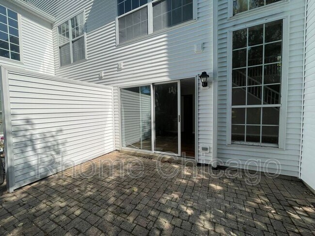Foto del edificio - 135 Hemstead St