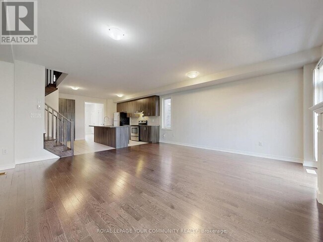 Photo du bâtiment - 2112 Dale Rd