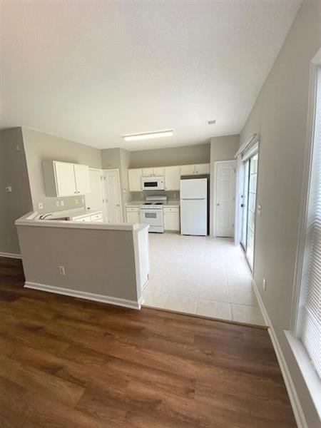 Building Photo - 10980 Wittenridge Dr