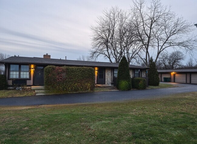 Foto del edificio - 27035 Oakmead Dr