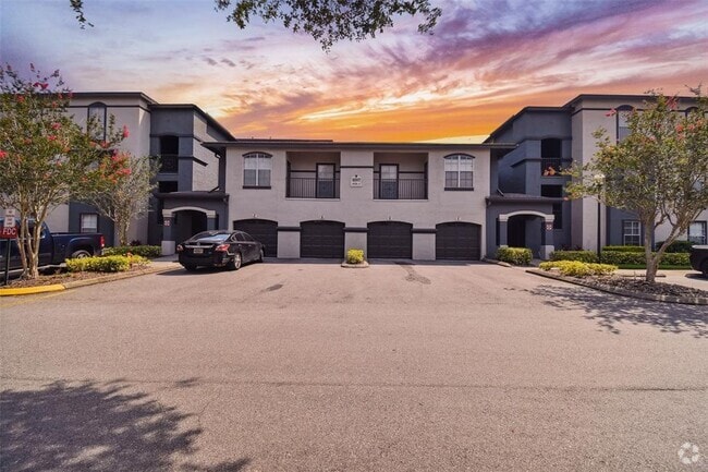 Building Photo - 8517 Island Breeze Ln