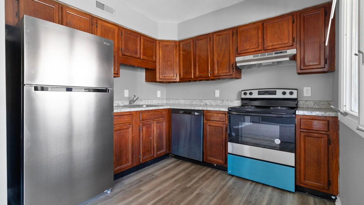 Foto principal - 1415 E Ocean View Ave