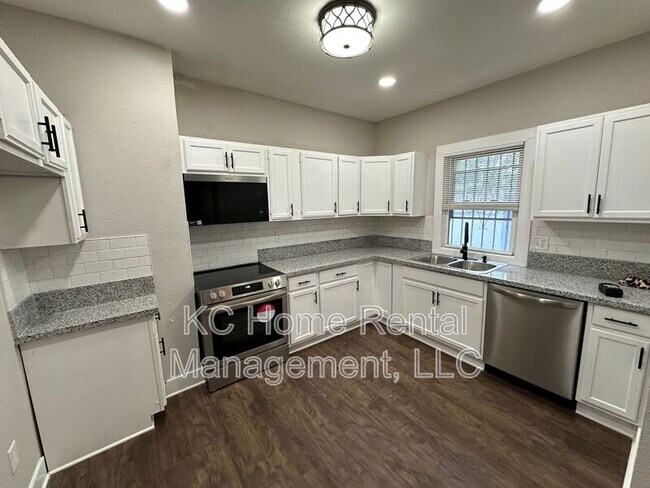Foto del edificio - 3016 E. 32nd St.