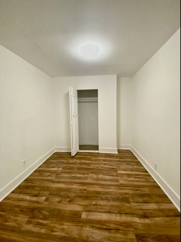Foto del edificio - 325A Lewis Ave
