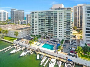 Building Photo - 5750 Collins Ave
