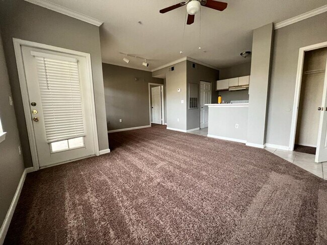 Foto del edificio - Superb 1 bed / 1 bath located in the Madis...