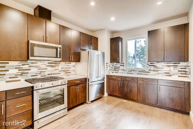 Foto principal - 2414 N Washington St