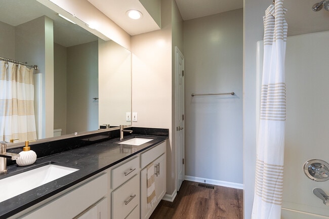 Two Bedroom Townhome - Chestnut Hill Apartments