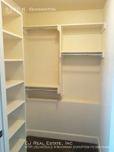 Foto del edificio - 8332 N. Kensington-