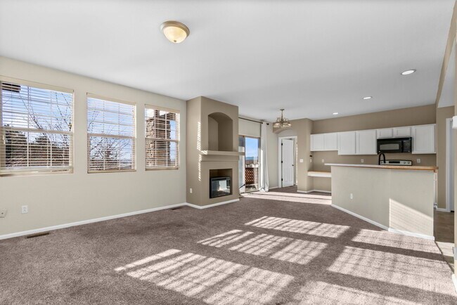 Foto del edificio - 2564 W 82nd Ln