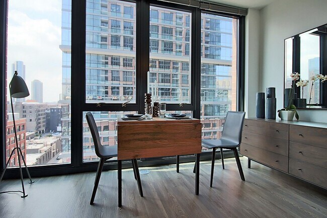 Foto del edificio - 633 N Wells St