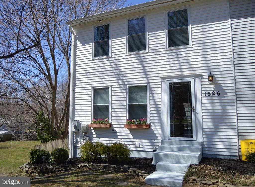 Primary Photo - 1526 Lodge Pole Ct