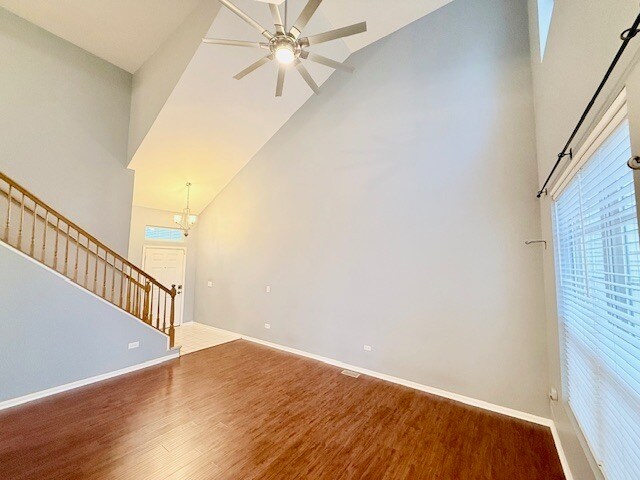 Foto del edificio - 1422 White Pine Ln