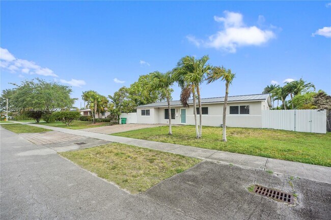 Foto del edificio - 10501 SW 53rd St