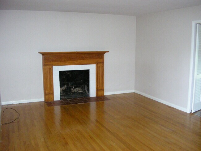 Foto del edificio - 1415 Woodhurst St