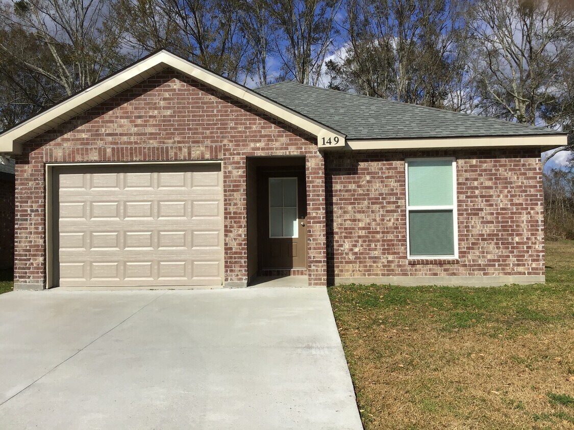 149 Sagewood Dr, Thibodaux, LA 70301 House Rental in Thibodaux, LA