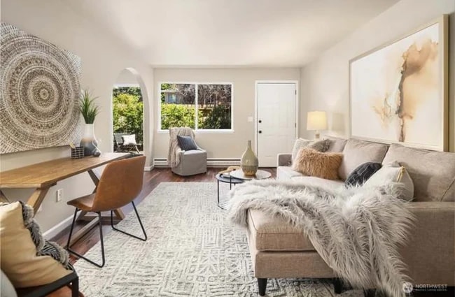 Building Photo - 12252 SE 59th St