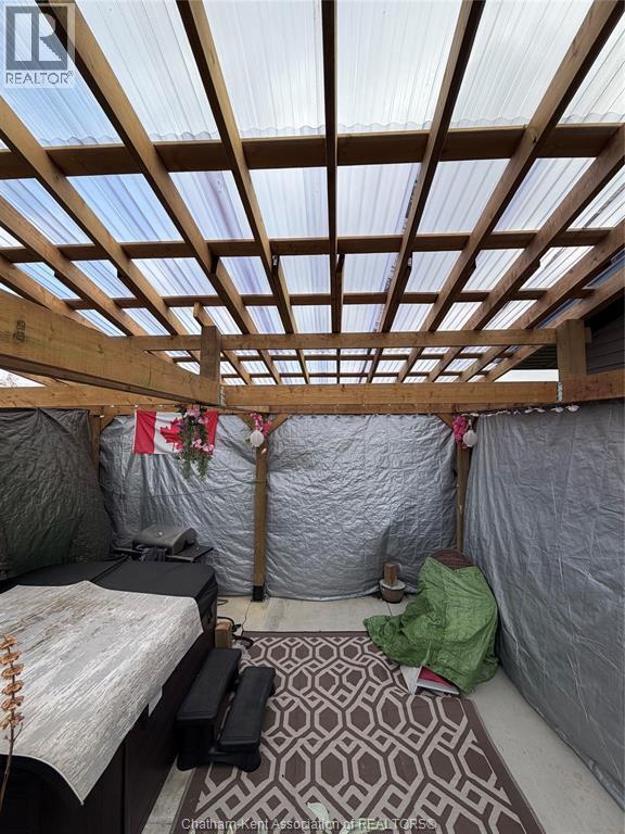 Building Photo - 55 Clara Cres