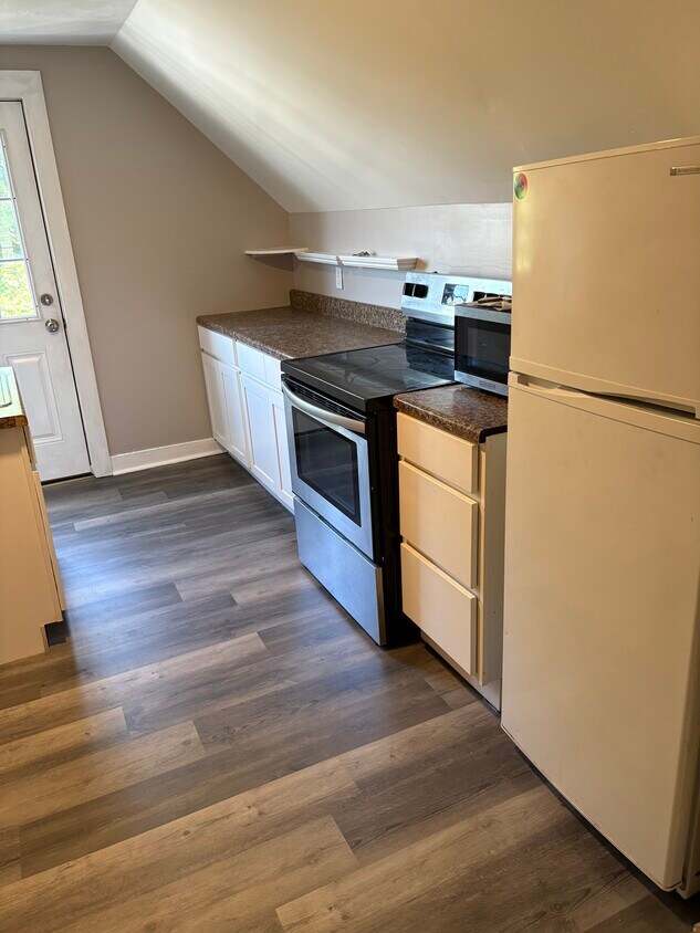Foto principal - 46 Davis Ave