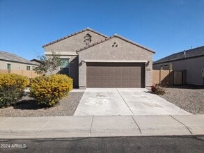 Building Photo - 820 W Nova Pl